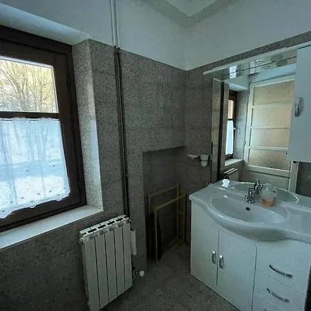 Gatti Limone Centro Limone Piemonte